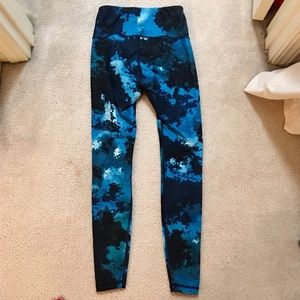 Old Navy Size Small Compression Leggings